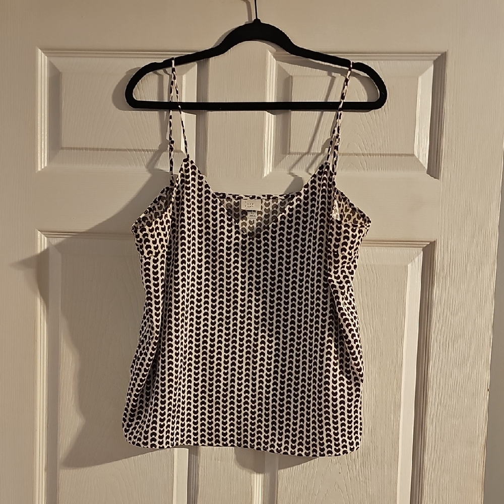 Women's Brown and White Patterned Top